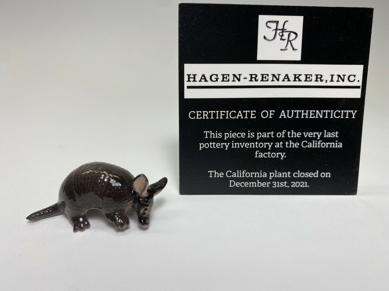 Hagen Renaker #68 3342 Miniatures Armadillo NOS 2021 Last of the Factory Stock 
