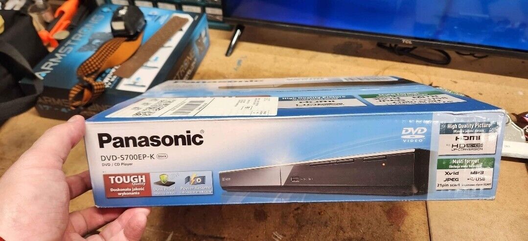 Panasonic DVD-S700P-K DVD / CD Player USB HDMI-CEC HD 1920x1080p Region Free 