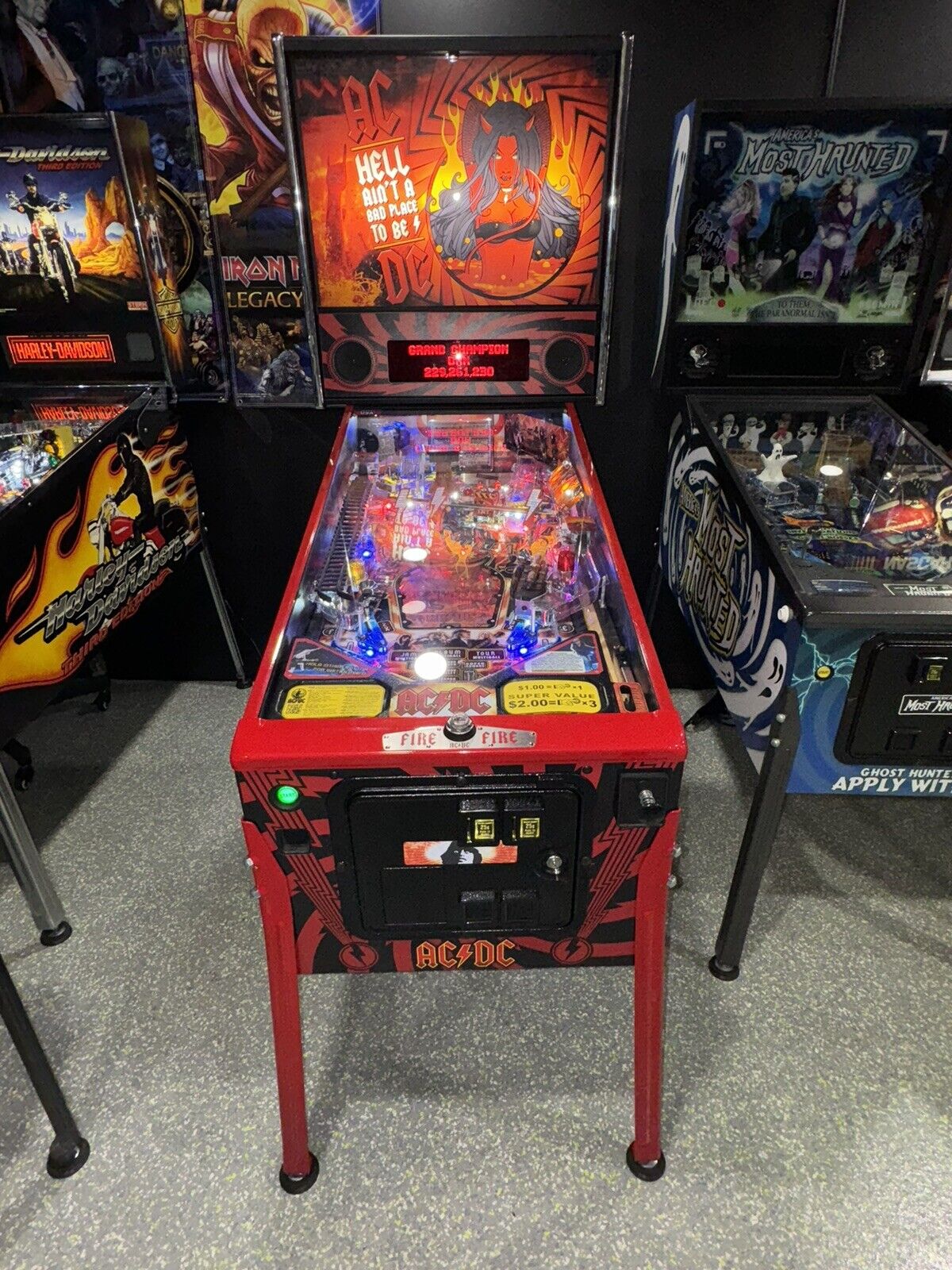 AC/DC Luci Edition Pinball Machine Stern  Orange County Pinballs