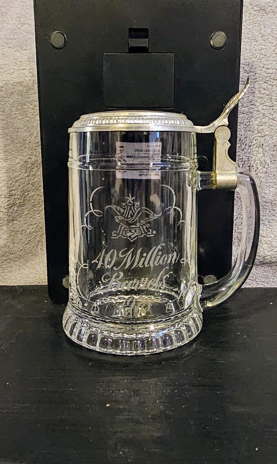 Vintage 1978 Anheuser Busch 40 Million Barrels Glass Lidded Beer Stein 
