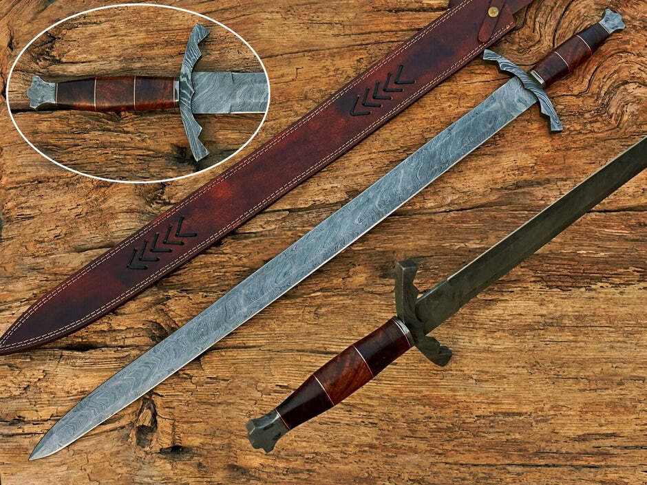 Handmade Damascus Steel Medieval Sword|Functional Viking Sword W/ Leather Sheath