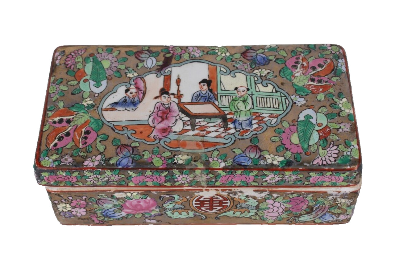 Rose Medallion Vintage Chinese Porcelain Divided Box Trinket Box With Lid Signed