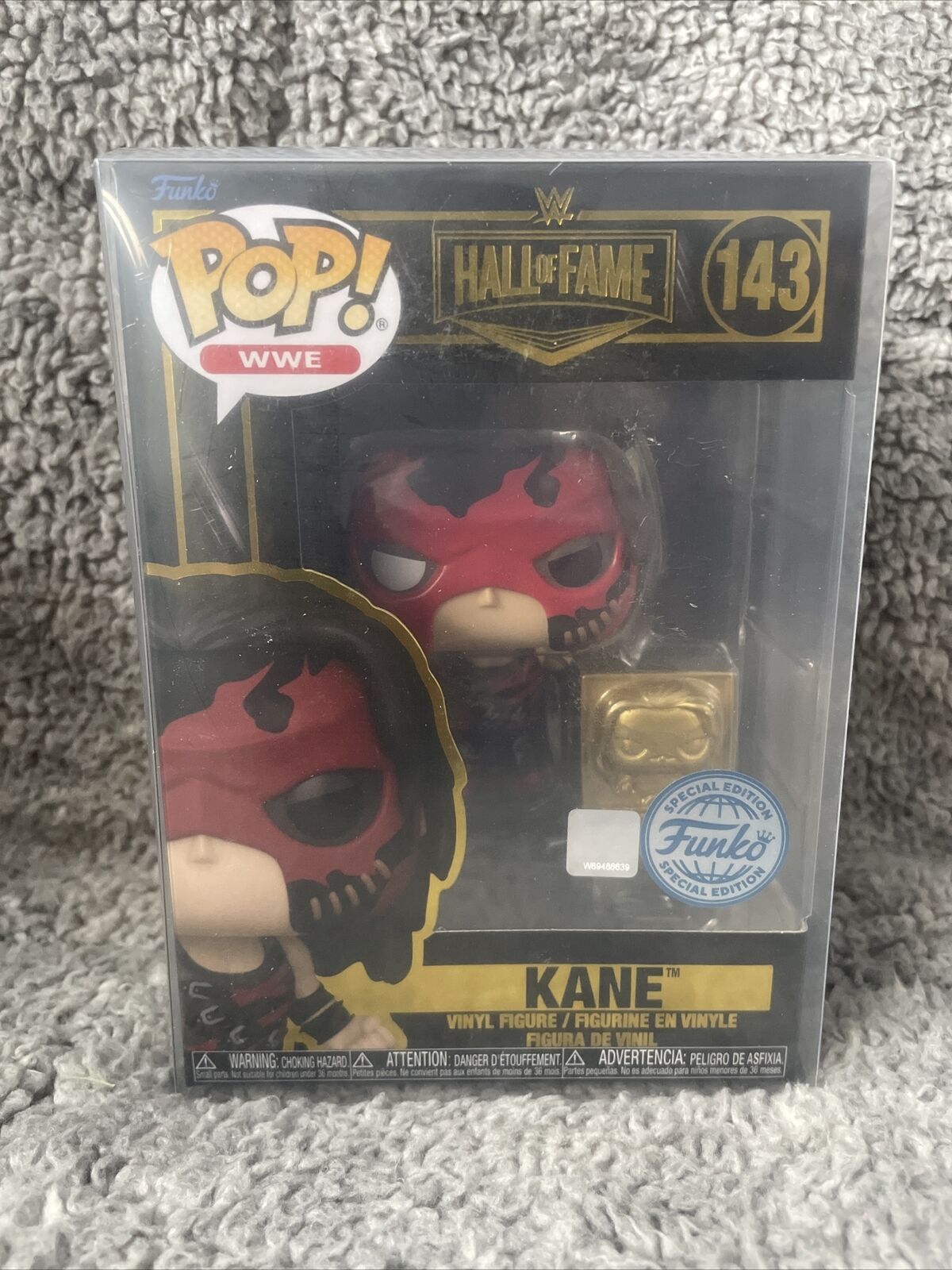 Funko Pop Kane WWE Hall of Fame Fanatics Exclusive With Protector