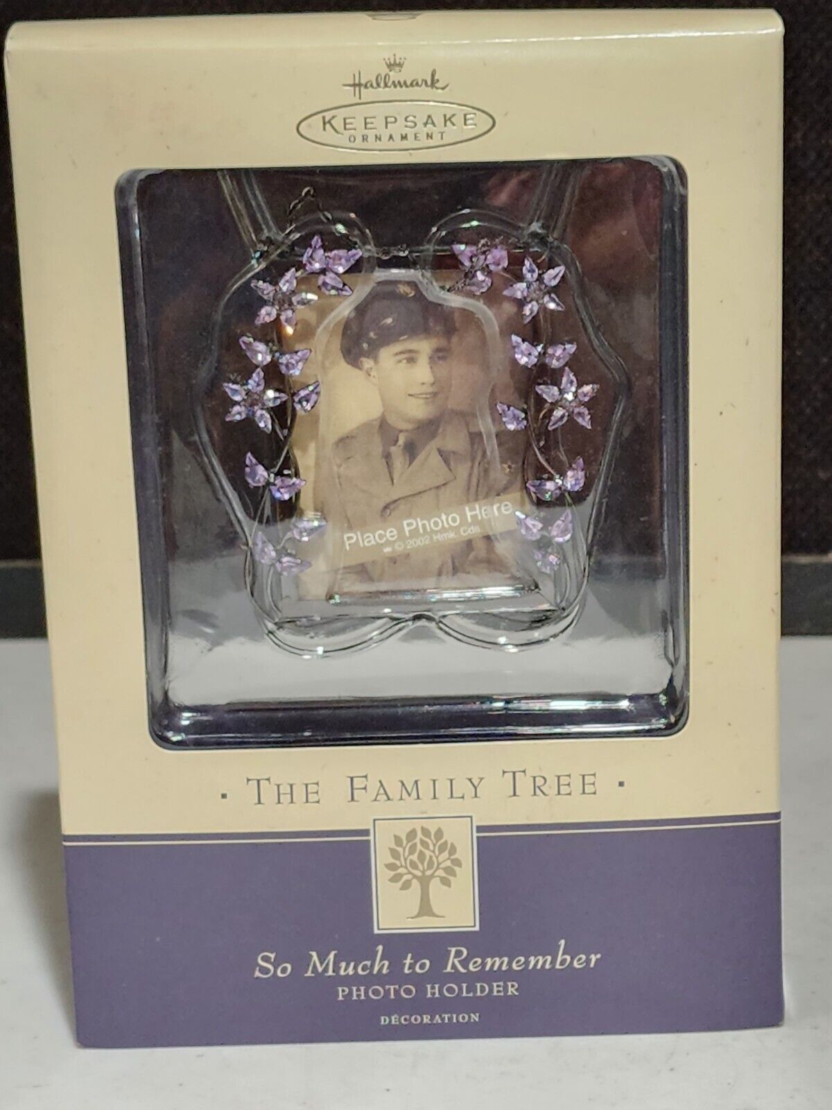 2002 Hallmark NEW Family Tree SO MUCH TO REMEMBER Beaded Photo Holder Ornament