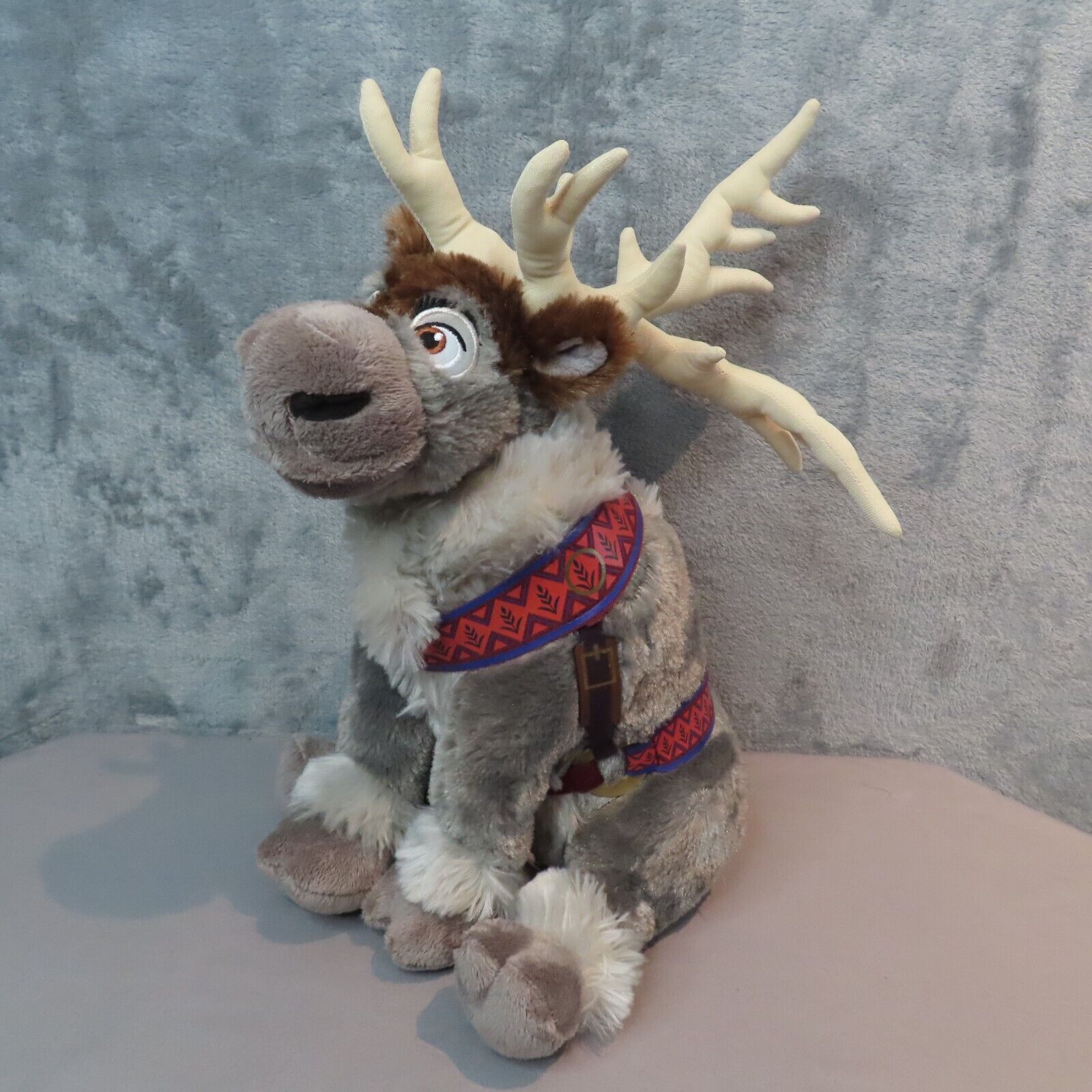DISNEY Parks Store Exclusive SVEN Plush Frozen 2 II Stuffed Animal Toy Sitting