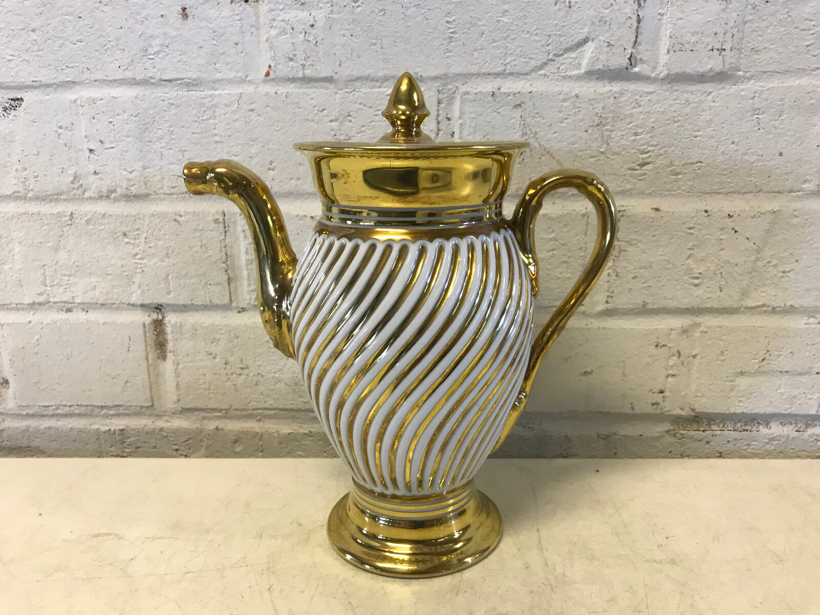 Antique 19th Century Old Paris Deroche Porcelain Gold & White Teapot