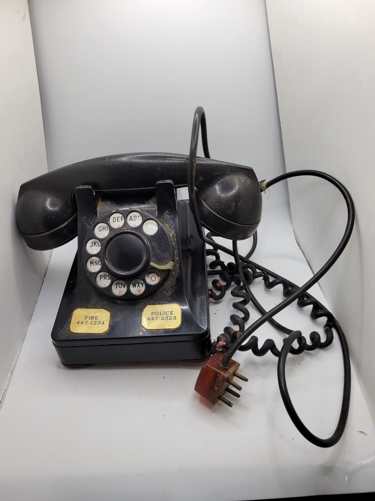 Antique Telephone Western Electric Company Model 302 Made in the USA, 1930s