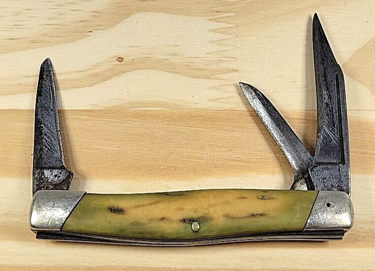 Vintage CAMILLUS Stockman NY Triple Blade #89 Knife