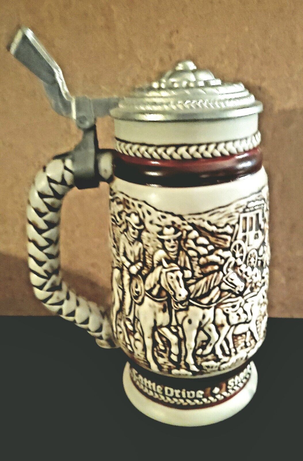 Vintage 1980 Avon Beer Stein Mug #186681 - Western Round-up Cowboy Stein