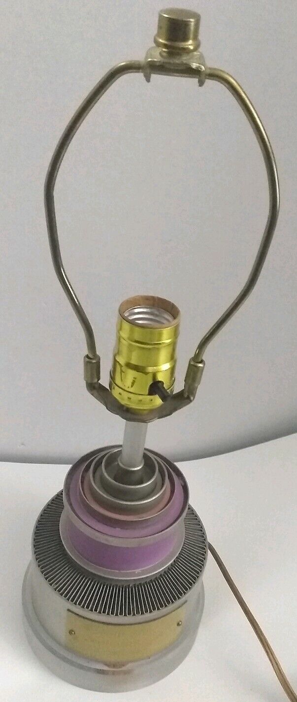 Unique RCA ELECTRONICS POWER TUBE LAMP AWARD 35 YEAR EMPLOYEE RETIREMENT 1982