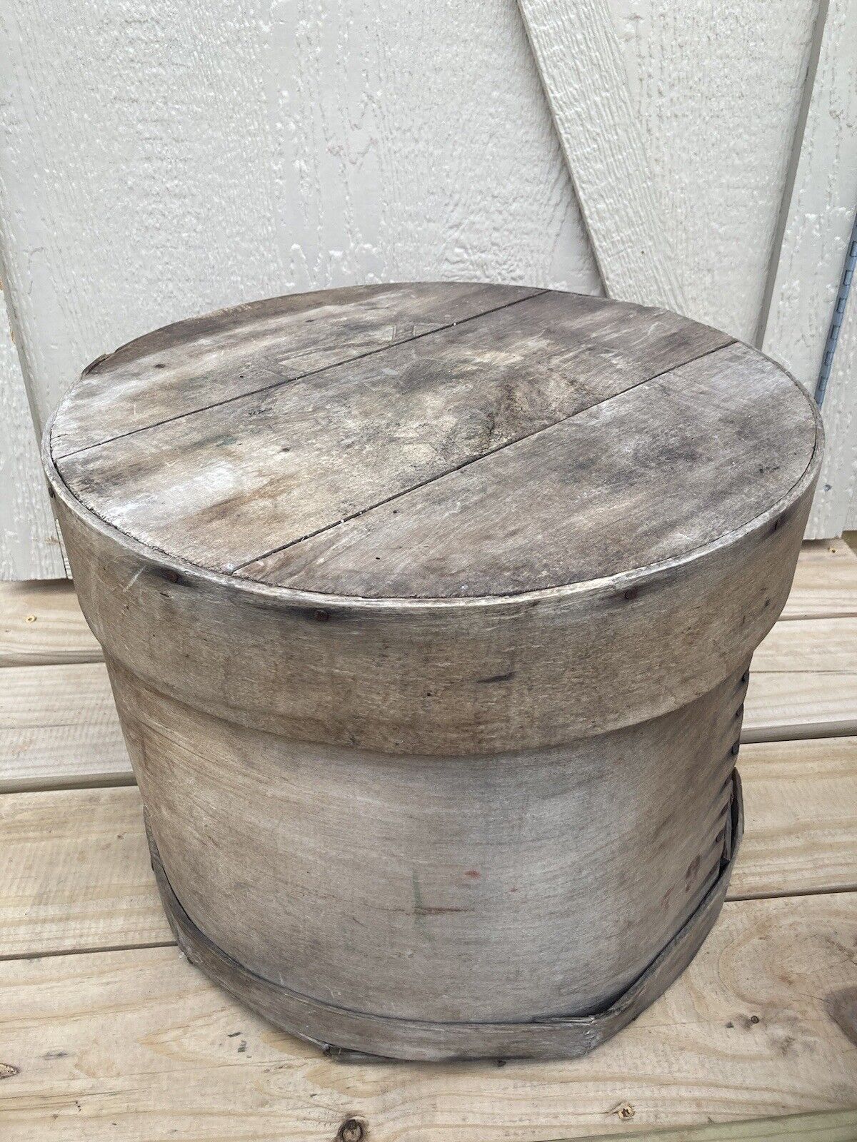 Vintage 17” x 13” Bent Wood Cheese /Pantry Box Planter Barrel Display Decoration