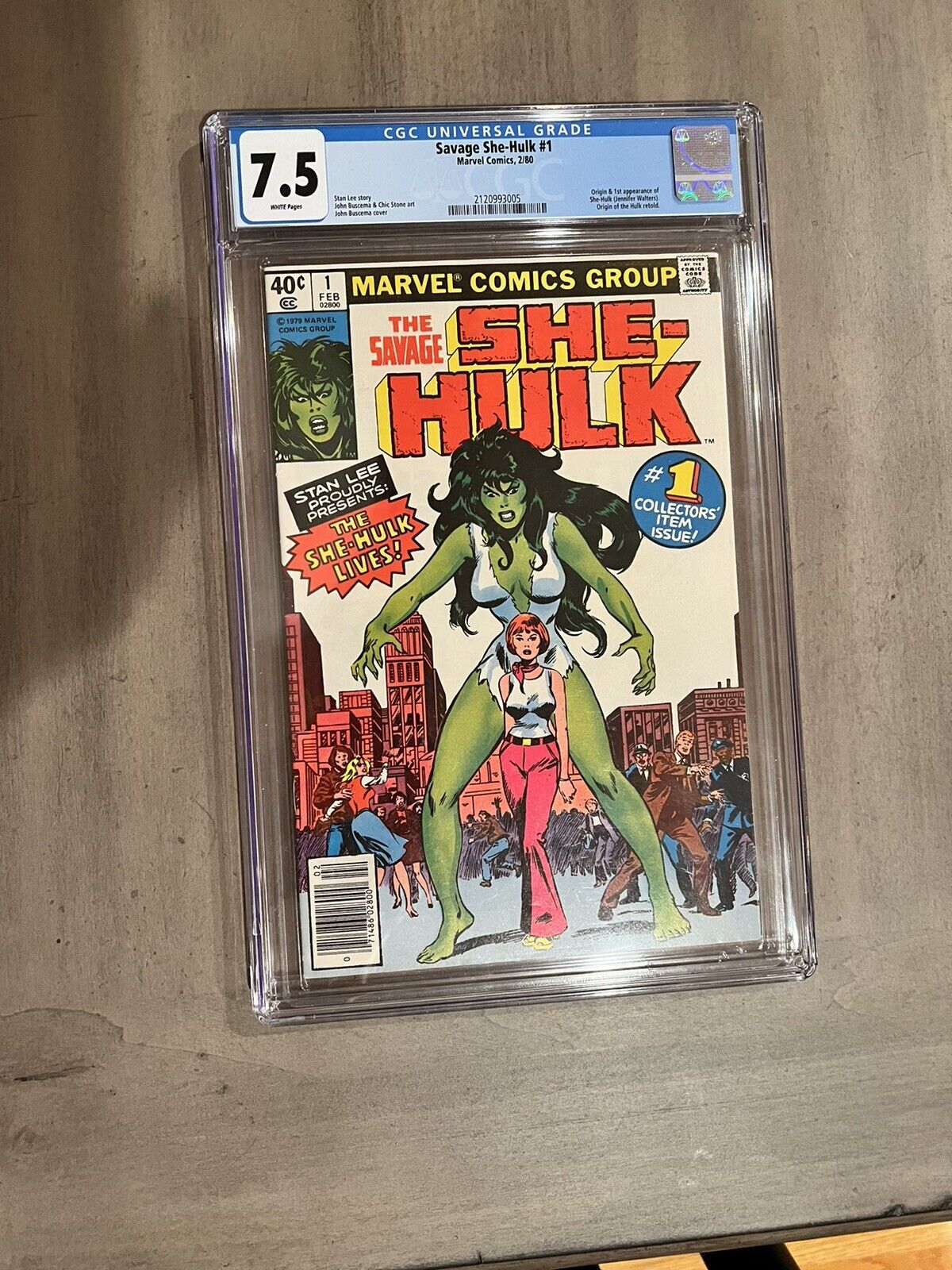 Savage She-Hulk #1 CGC 7.5  and Final #25 High Grade White Pages wFree Shipping