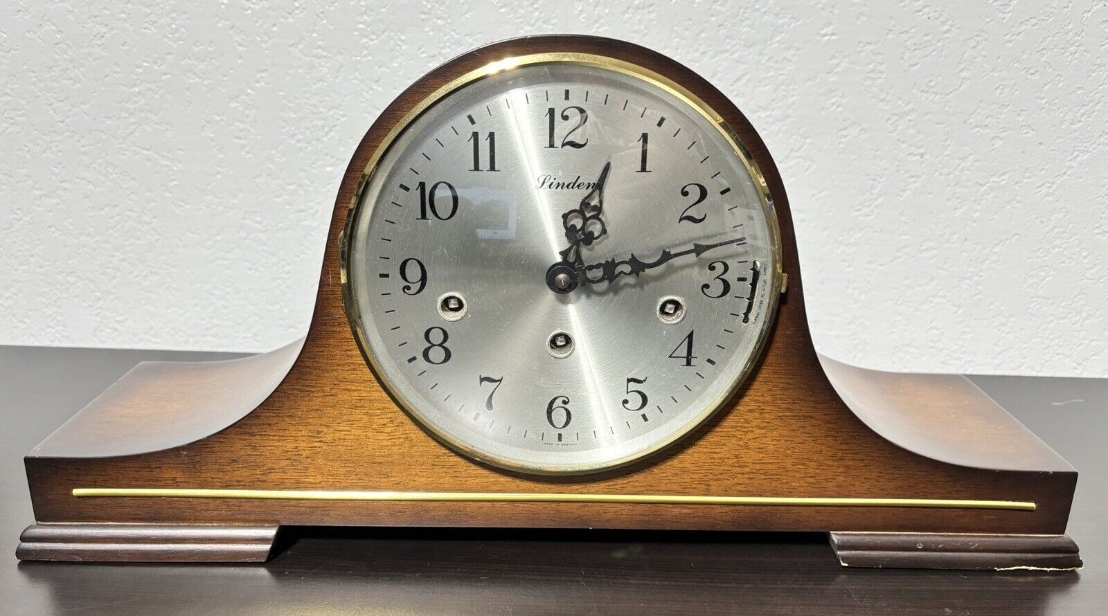 Vintage Linden Triple Chime Mantle Clock (1051-020) for Parts or Repair As-is