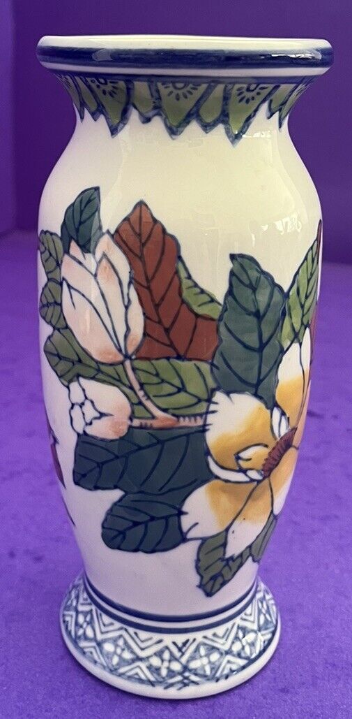 Vintage Hand Painted Floral Chinese Porcelain Vase 7” SALE