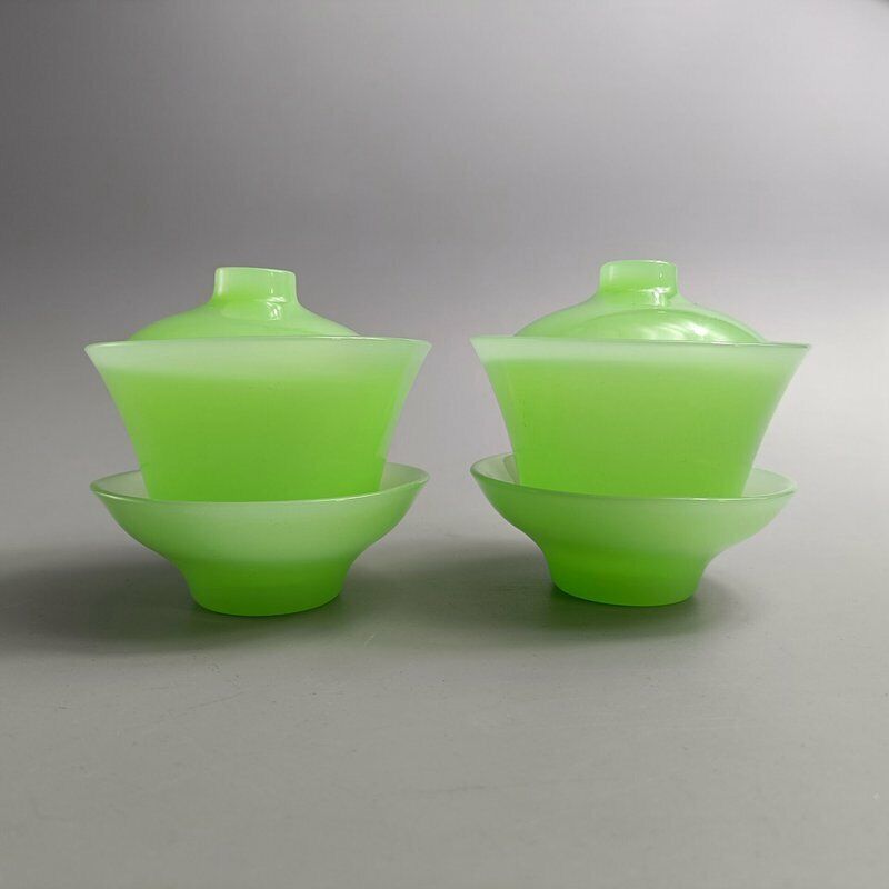 Chinese exquisite beyond compar Delicate green jade Teacup One pair of
