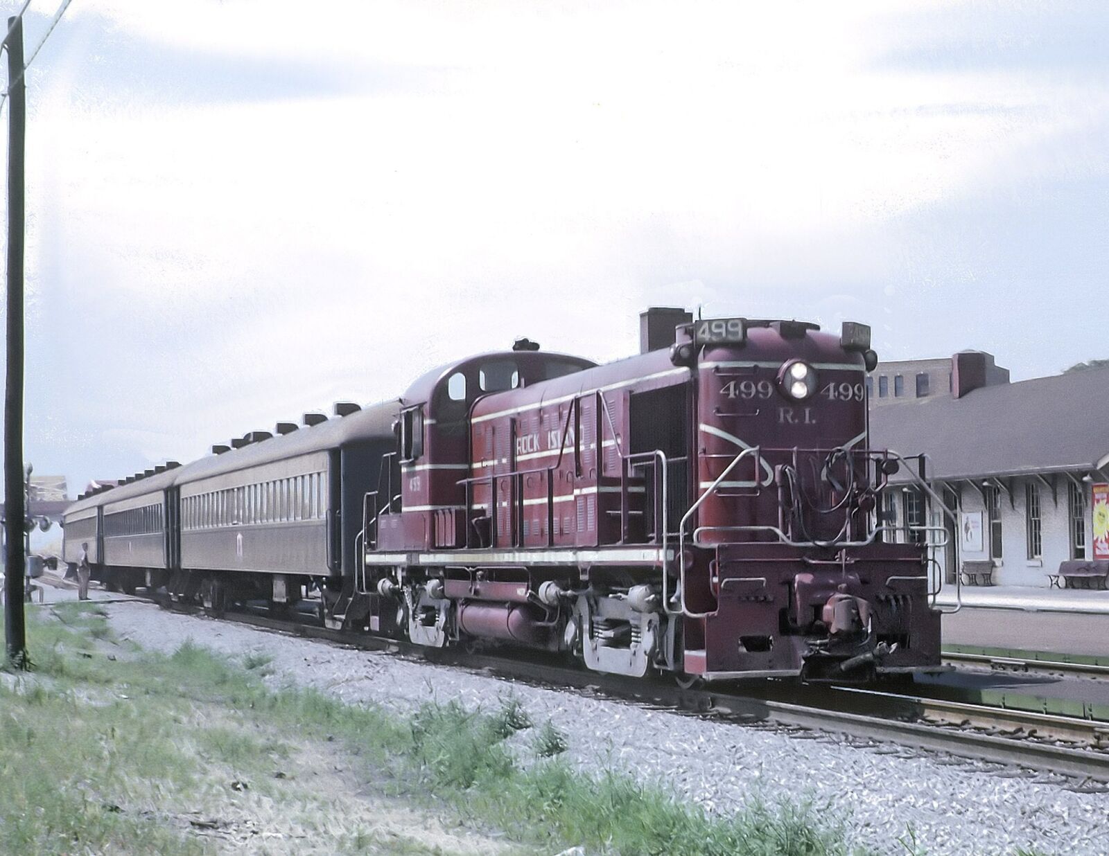 1963 Chicago, Rock Island & Pacific Railroad at Blue Island IL  8.5 x 11 Photo