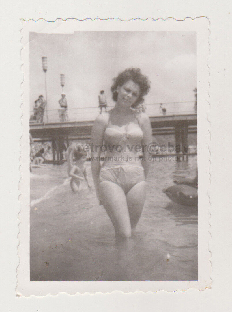 Pretty Attractive Busty Young Woman Beach Bikini Swimsuit Female Lady Old Photo