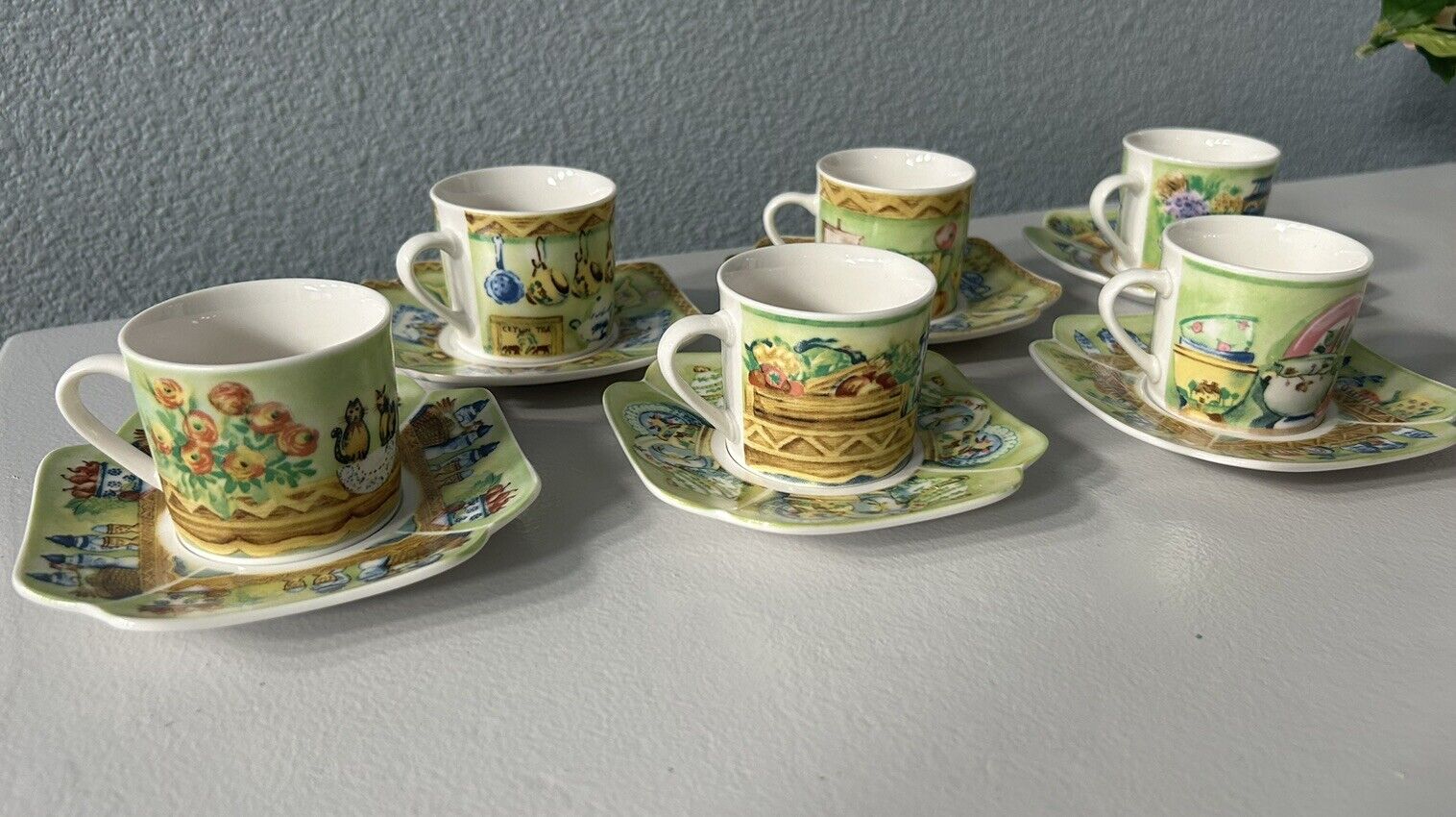SGC Fine Italian Designs Small Teacups & Saucers- Retro Set Of 6 Cottagecore