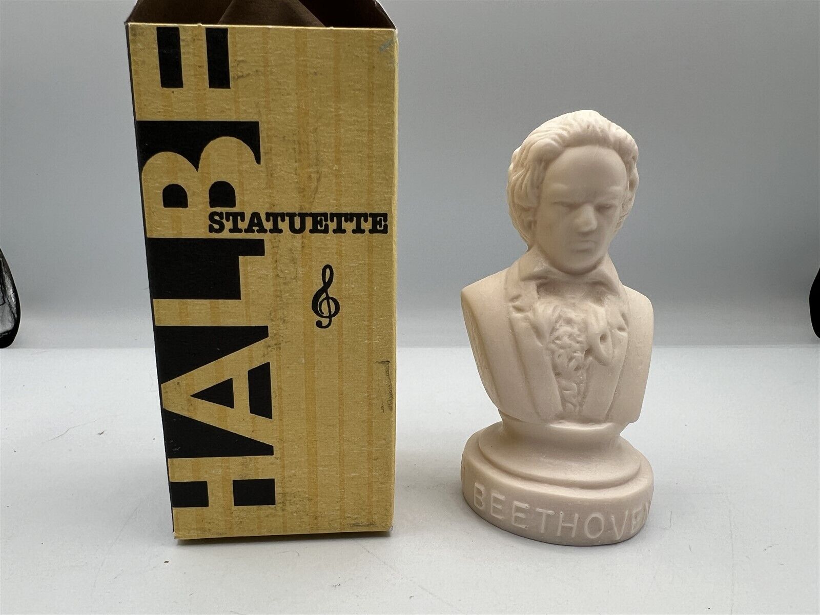 HALBE 1950’s BEETHOVEN CLASSICAL MUSIC COMPOSER 4” VINYL STATUETTE BUST
