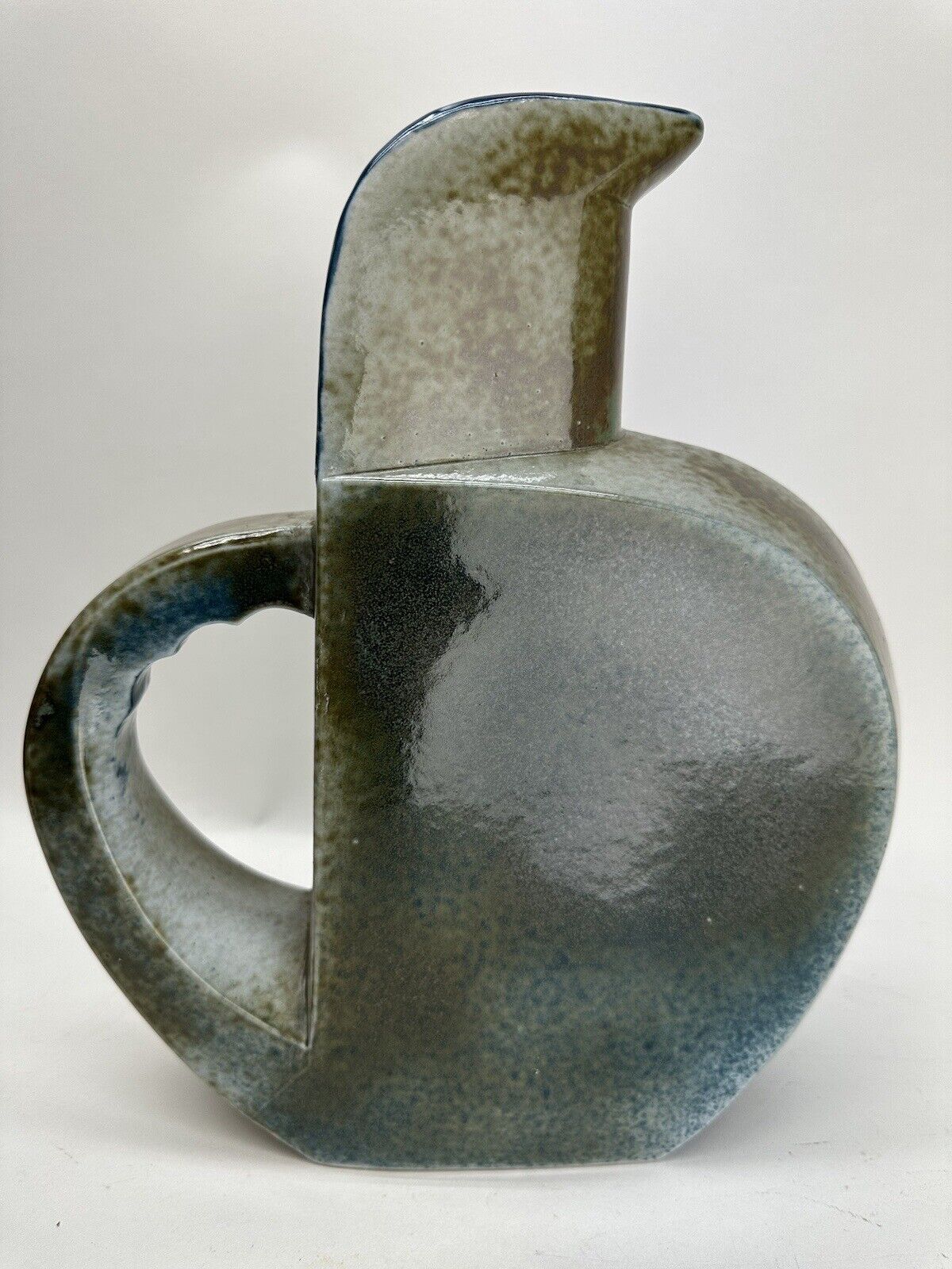 Willy Wuilleumier French Porcelain Art Deco Moderne Vase Pitcher D—Shaped Jug
