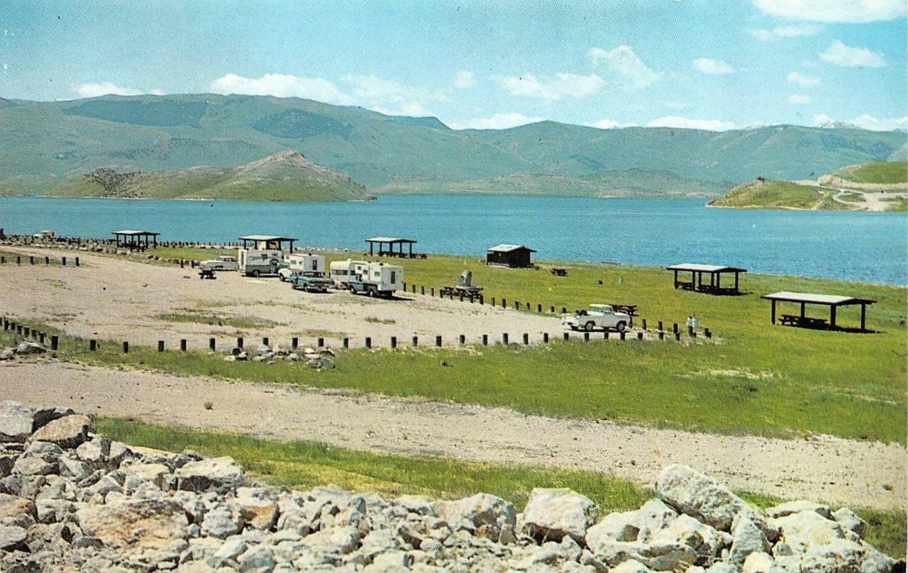 DILLON, MT Montana  HAP HAWKINS RESERVOIR Picnic Area~Beaverhead River  Postcard