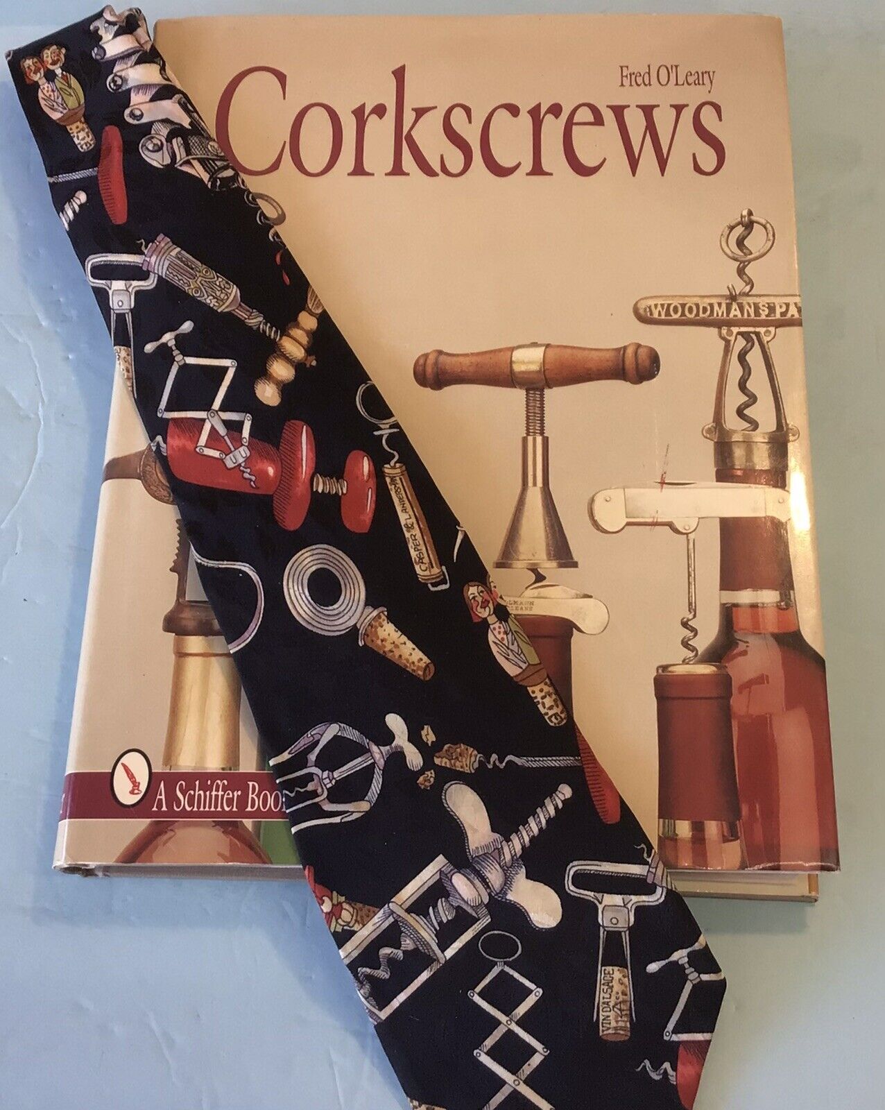 Fred O’Leary Comprehensive Corkscrews Collector’s Guide & Designer Corkscrew Tie