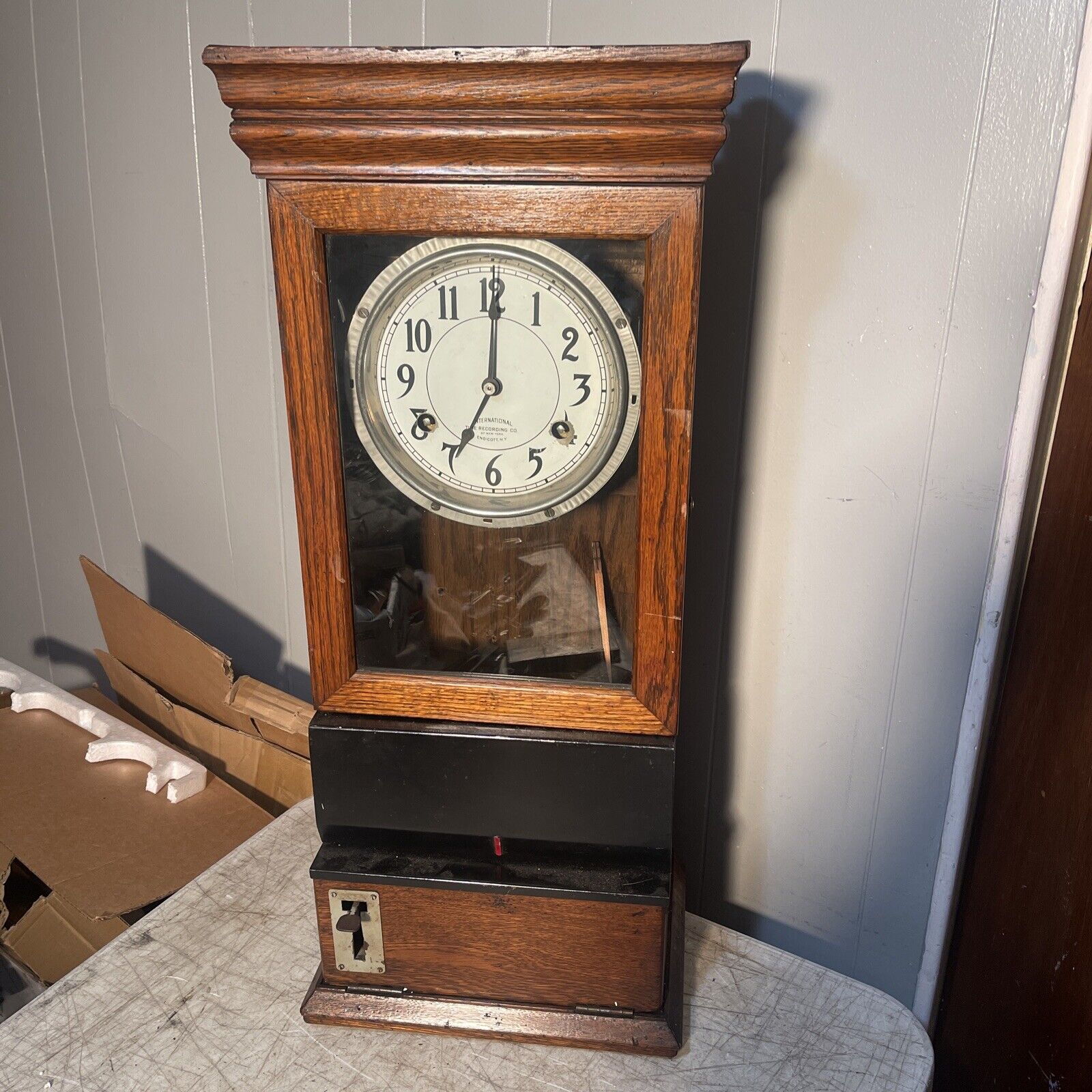 Antique International Time Recording Co. Time Punch Clock For Part/Restoration
