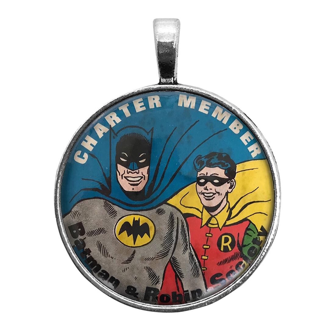 Batman And Robin Button Repro Key Ring Necklace Cufflinks Tie Clip Ring Earrings