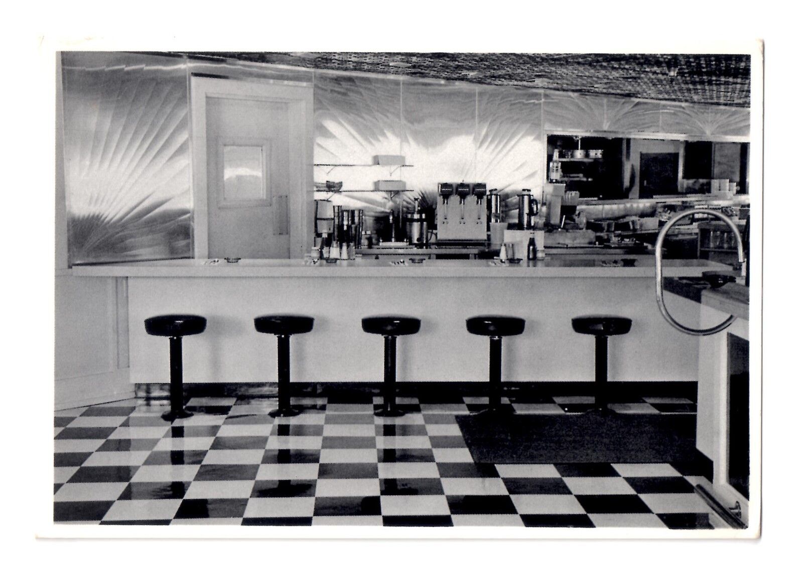 Classic Diner (1992 RPPC) B&W Postcard (1960\'s Era) San Francisco, California 