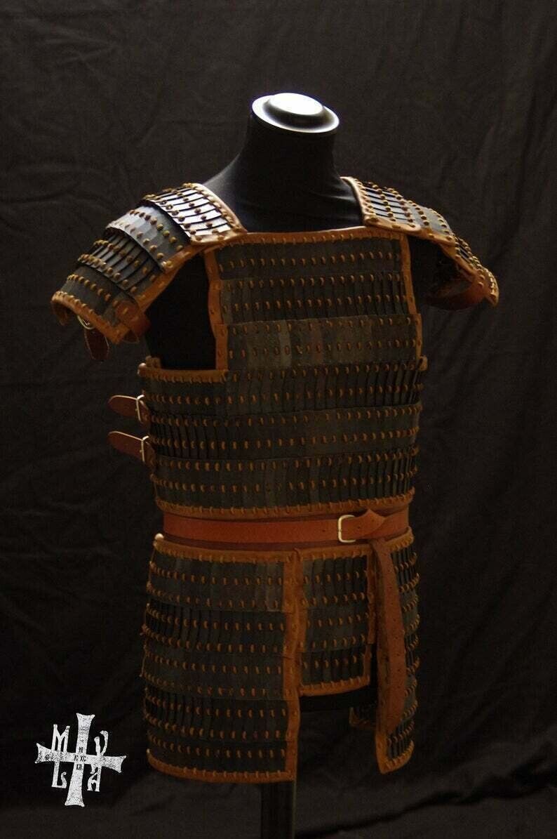 Lamellar D-plate armor leather  armor Leather Breastplate Medieval Leather Armor