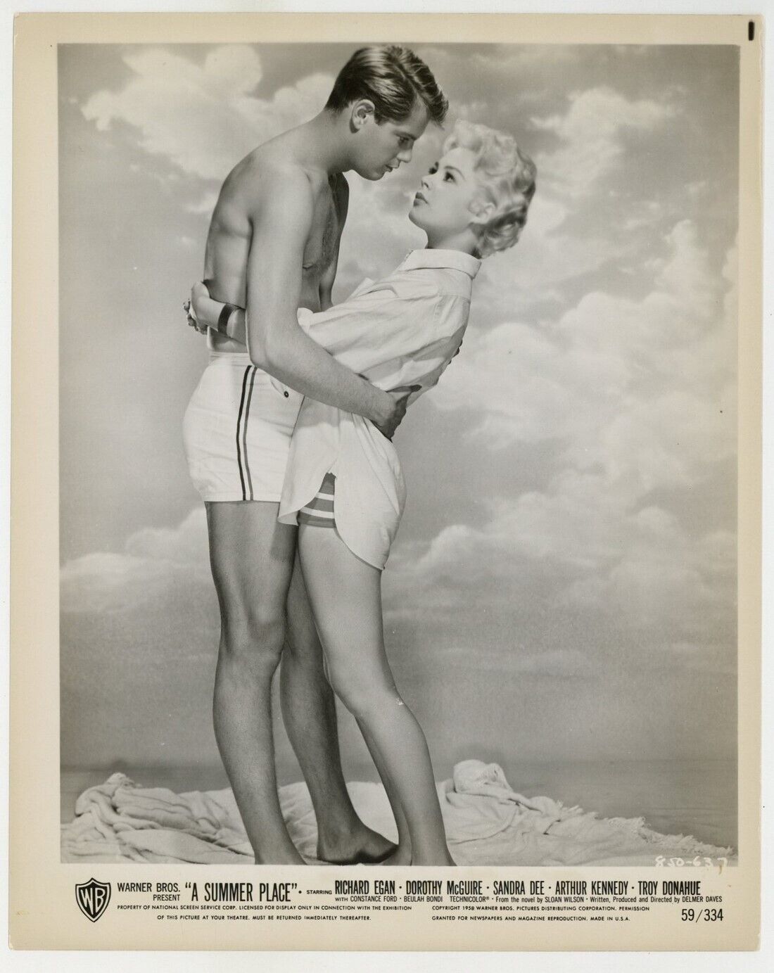 Sandra Dee & Troy Donohue 1959 Beefcake / Gidget Girl 8x10 Original Photo J10579