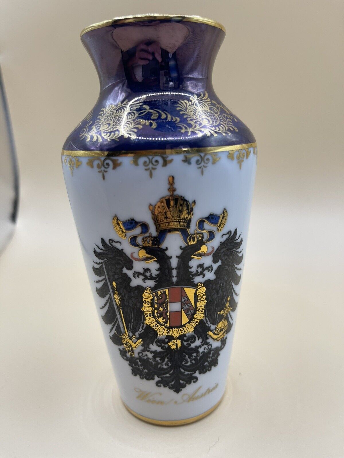 VTG Hassenpflug Coat Of Arms Vase 6.25” Porcelain Vienna Austria Cobalt & Gold