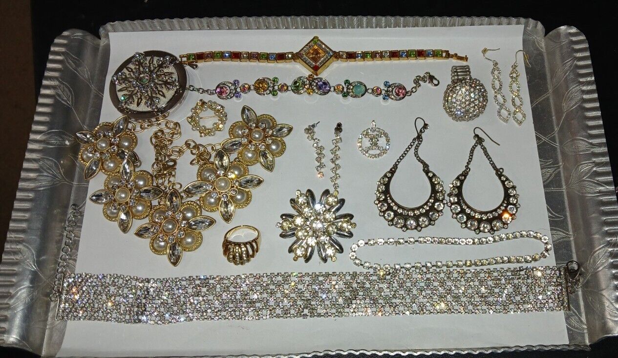Vintage Lot GLASS RHINESTONE Signed Unsigned Necklace Bracelet Earrings LQQK