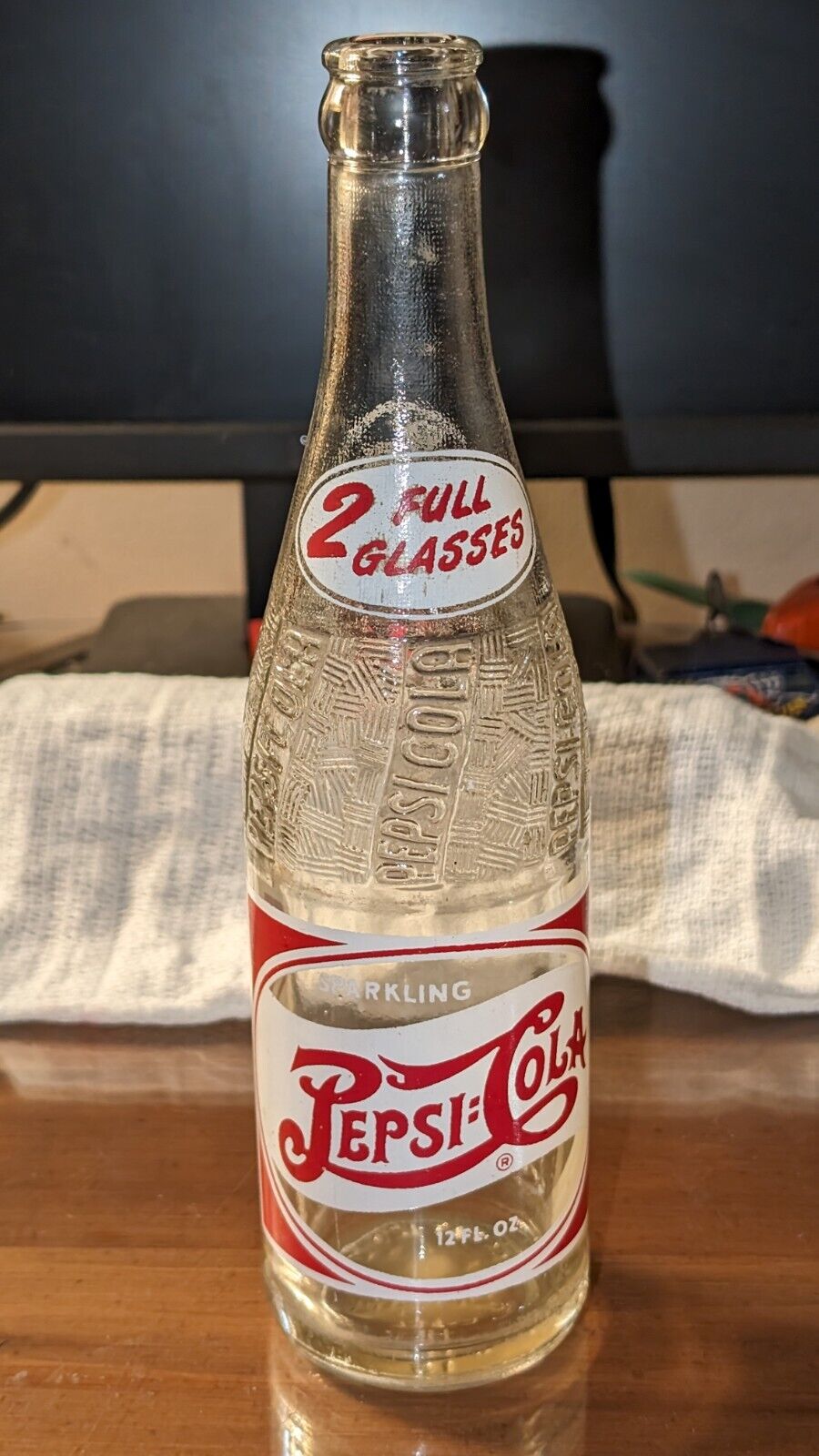 Vintage Pespi-Cola Glass Bottle 2 Full Glasses Duraglas