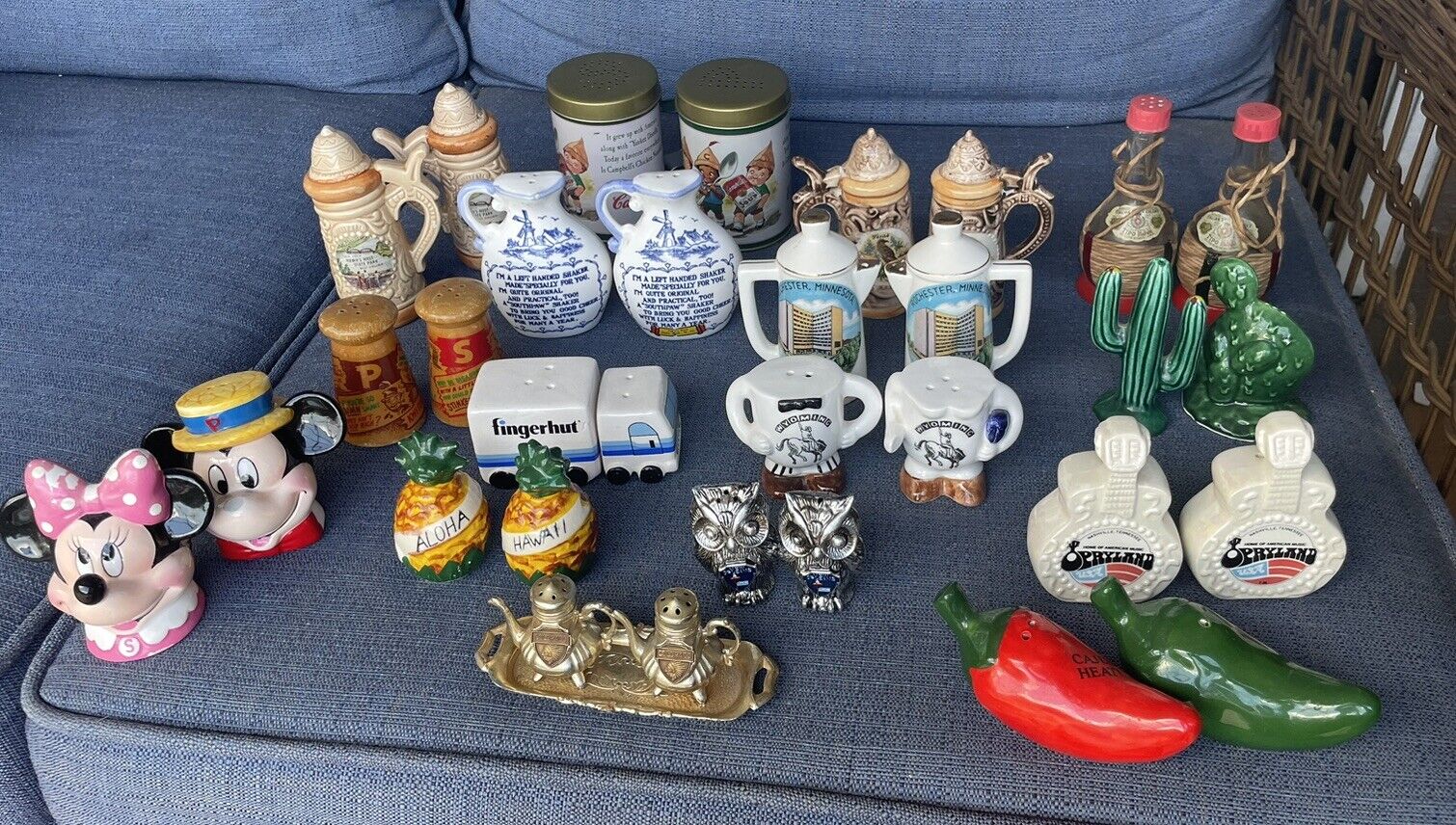 Vintage Salt And Pepper Shaker Lot Of 16 Sets Rare States, Cities, Unique (C1)