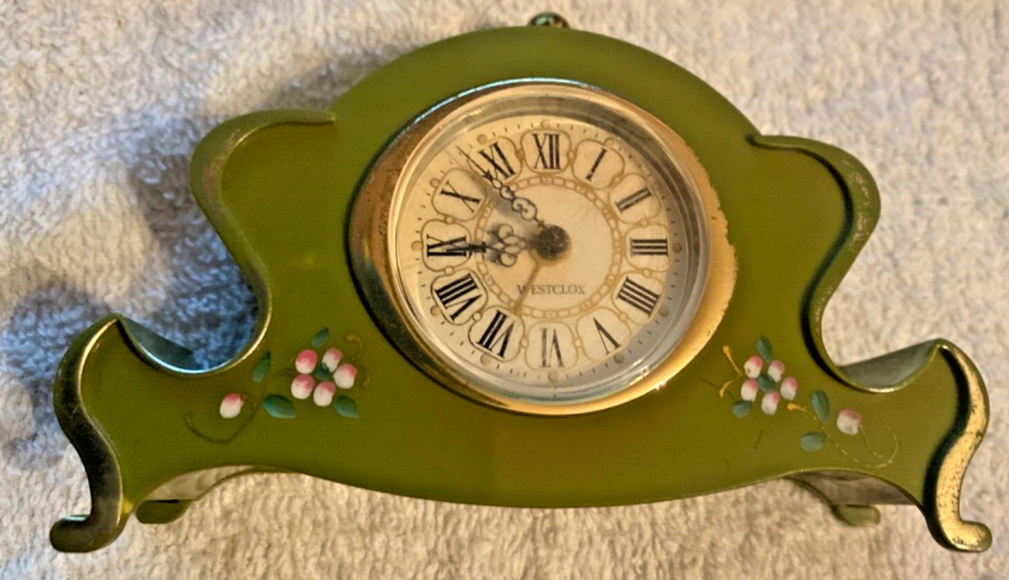 Vintage Westclox Small Olive Green Hand Painted Mantel Clock. WORKS