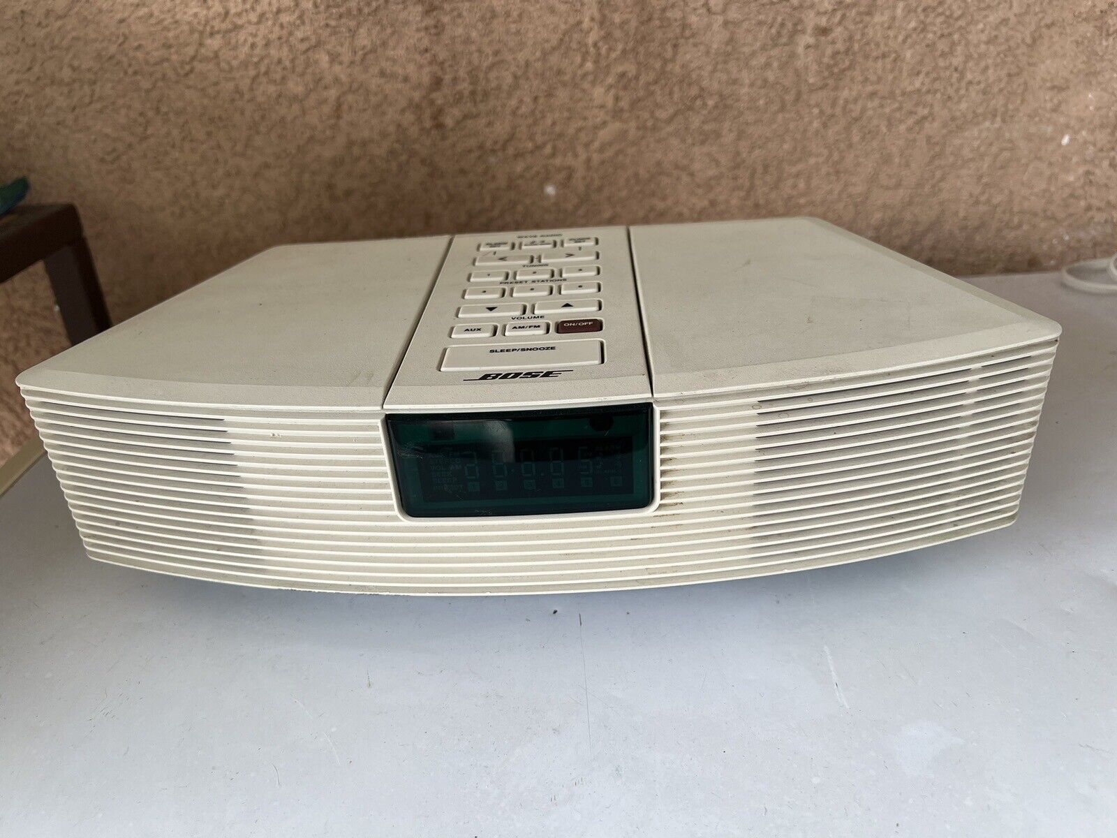 Bose Vintage Wave Radio & Alarm Clock AWR1-1W Works. No Power Cable No Remote