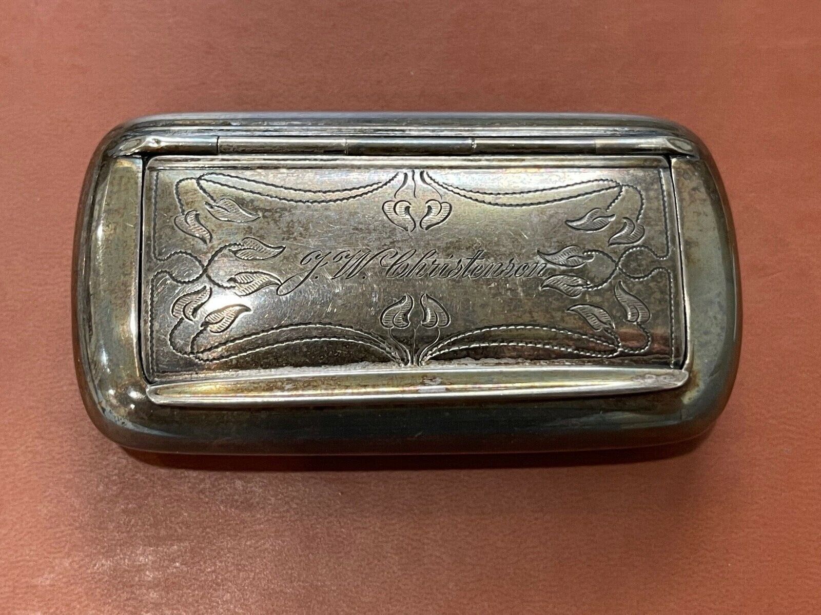 Antique Swedish Silver GAB Guldsmedsaktiebolaget Snuff Box Engraved Leaves