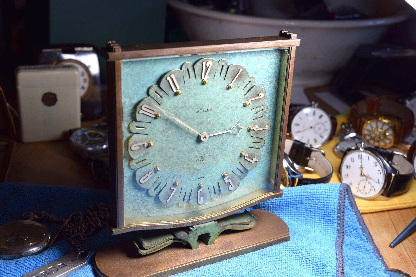 RARE SWISS LE COULTRE CLOCK, AMAZING NATURAL GREEN PATINA DIAL 15 Jewel Swiss