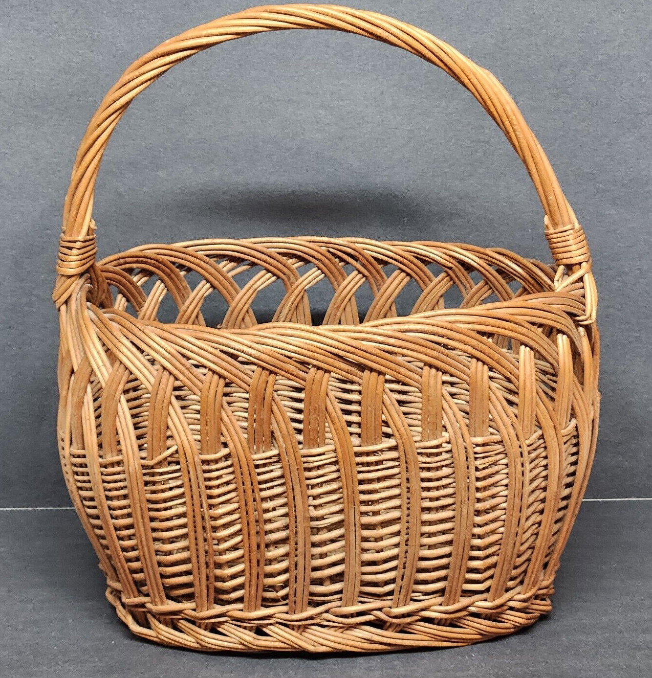 Unbranded Brown Woven Straw Wicker Market Basket French Style Vintage w Handle