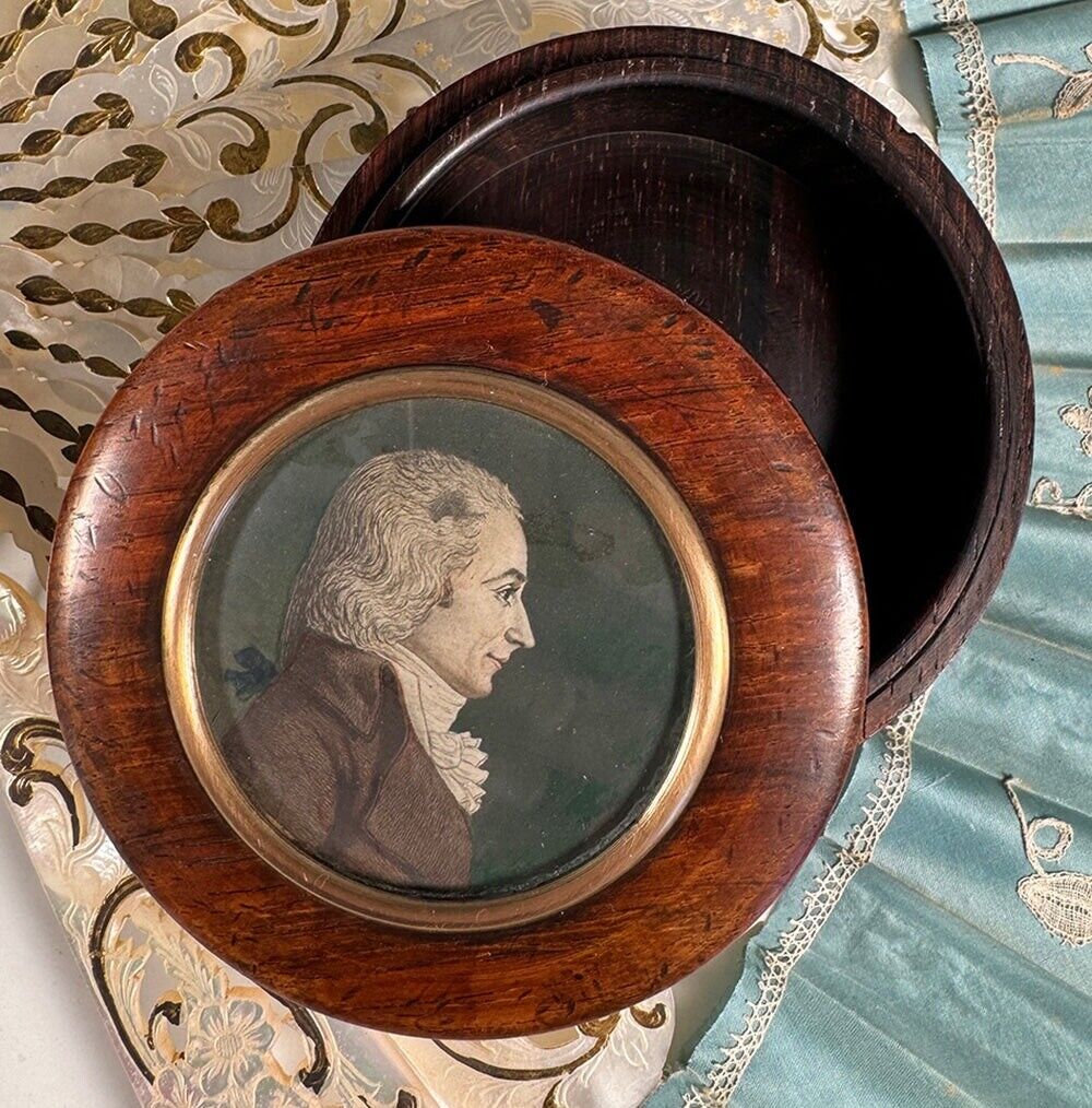 Antique 18th C. Portrait Miniature Snuff Box, Profile of a French Revolution Man