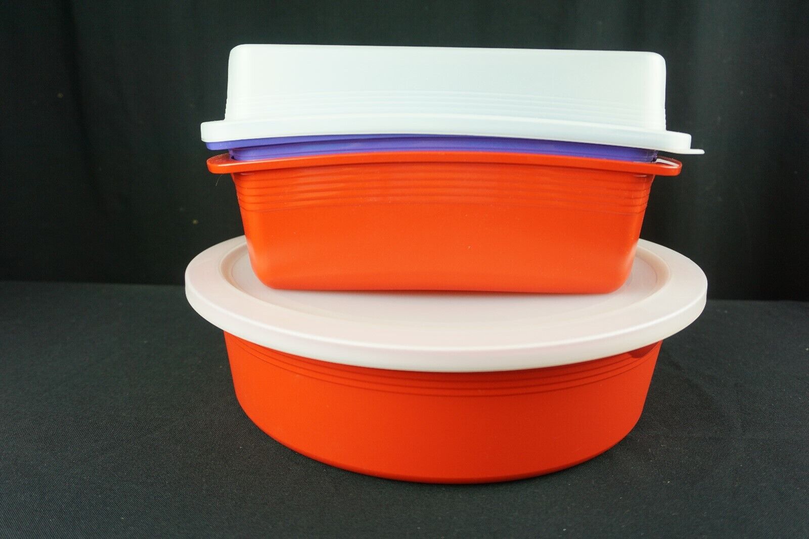 Vtg Tupperware Keep Tabs Extra Large Container 2060 & Retangler Container 3082