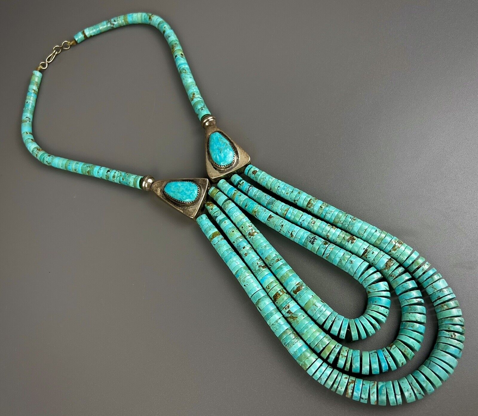HUGE Vintage Santa Domingo Pueblo 3 Strand Graduated Turquoise Disc Necklace