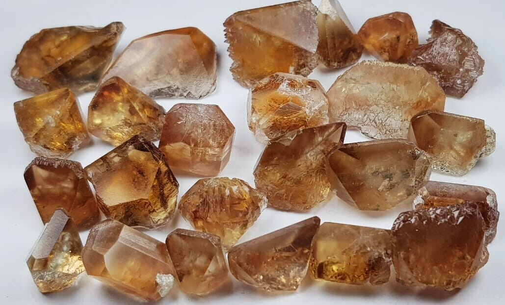 450 Ct Good Quality Honey Topaz Crystals Lot From Pakistan