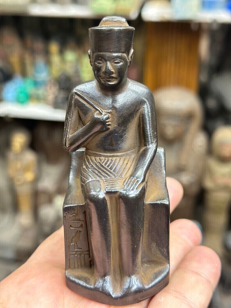 Egyptian Antiquities BC King Khufu little statue of the king of Egypt - Ancient 