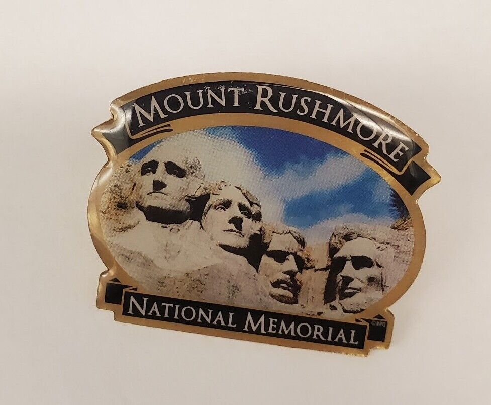 Mount Rushmore National Memorial Collectible Souvenir Lapel Hat Pin Pinchback