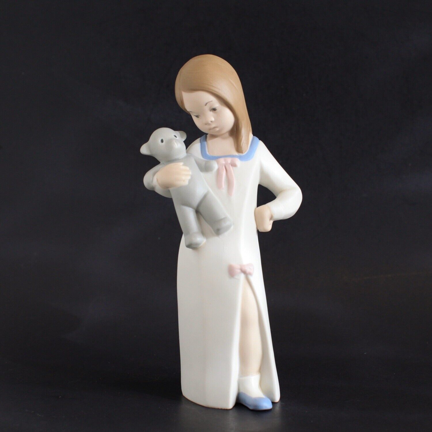 REX VALENCIA HUMMELWERK Girl with Teddy Bear Porcelain Figurine SPAIN 9”
