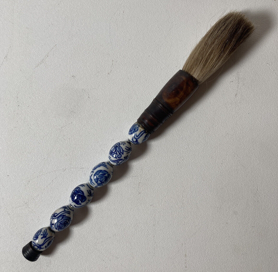 ANTIQUE VINTAGE CHINESE BLUE AND WHITE CERAMIC HANDLE CALLIGRAPHY INK BRUSH