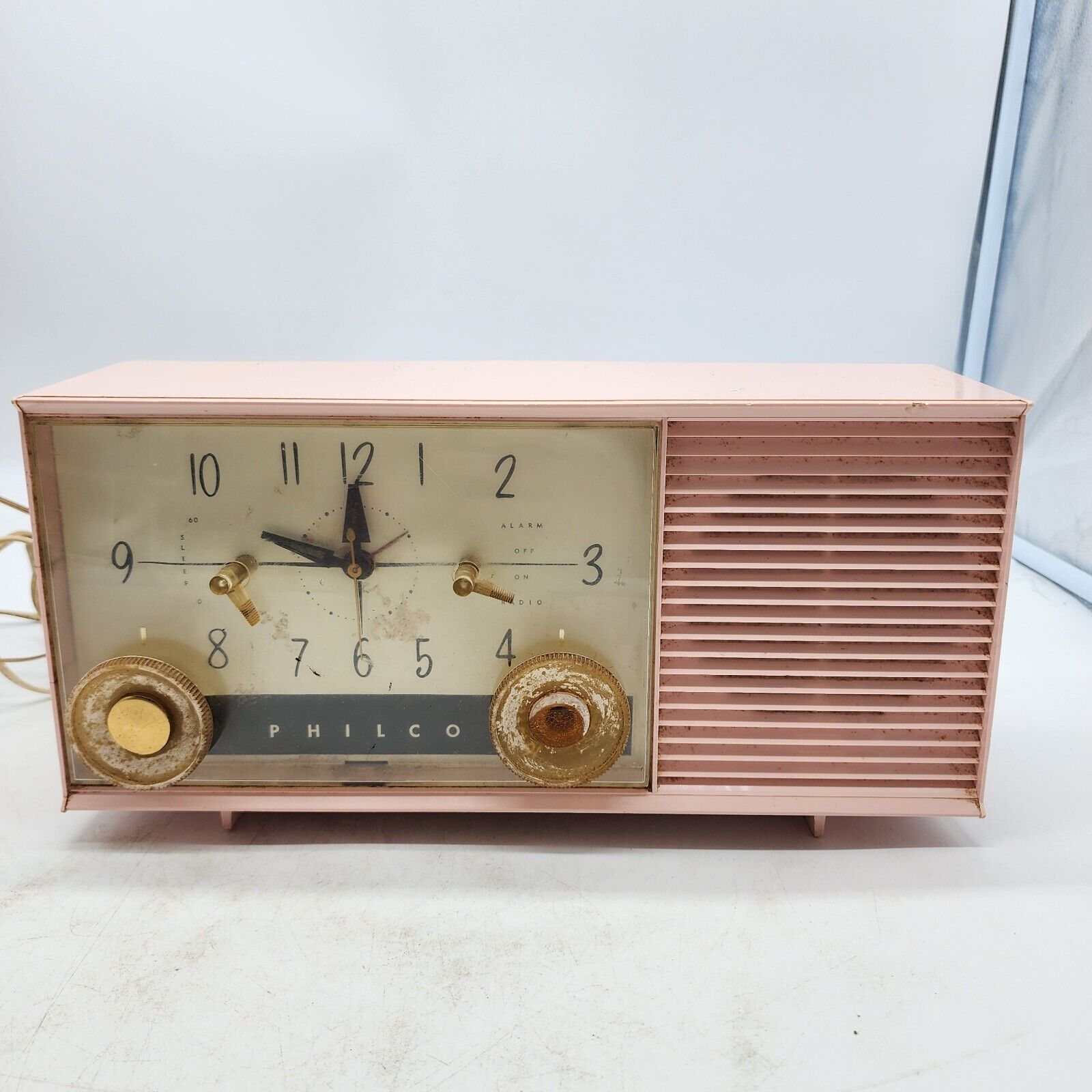 Retro Vintage 1959 Pink Philco Model H762-124 AM Tube Clock Radio Tested Works 