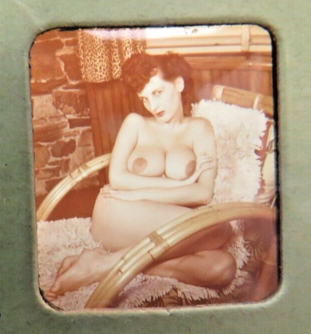 Stereo lockslide Photo Realist 3D Slide Transparency Nude Woman on Chair #237